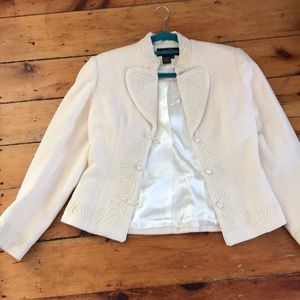 Beautiful formal never been worn blazer